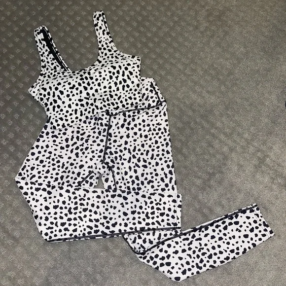 Balance Athletica bundle - Picture 2 of 5